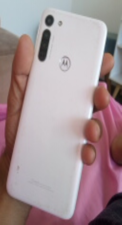 Motorola g8